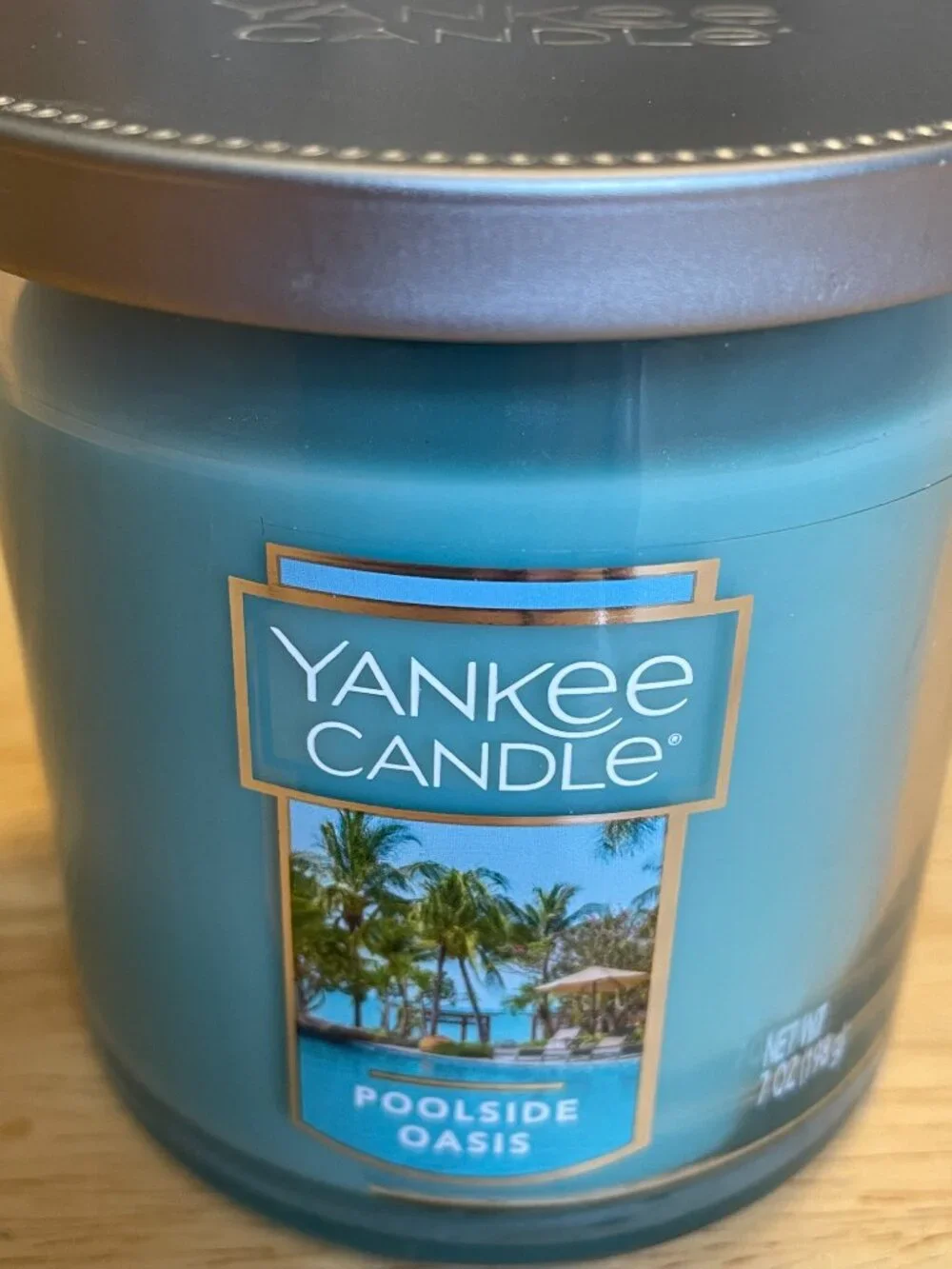 YANKEE CANDLE POOLSIDE OASIS SINGLE WICK 70Z JAR